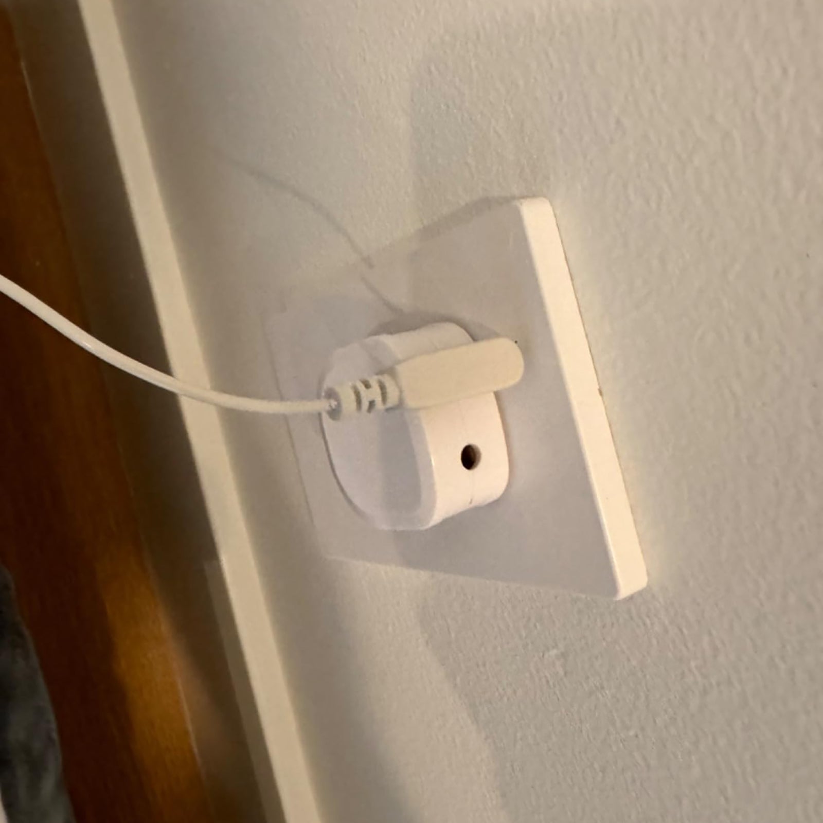 Grounding Cord with Adapter Splitter